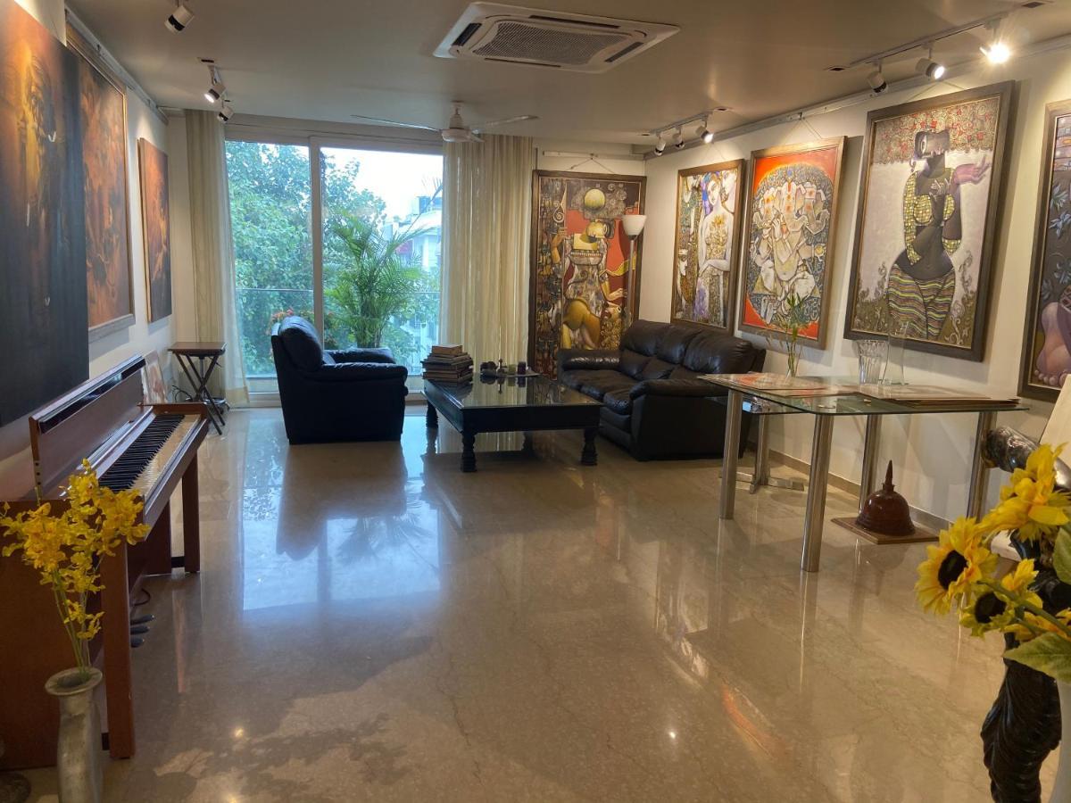 Art House Vasant Vihar New Delhi Bed & Breakfast Exterior photo